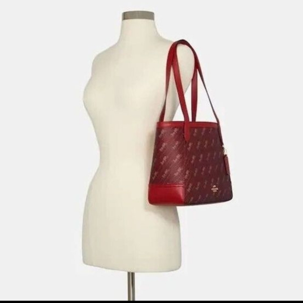 Coach Horse and Carriage Tote 27 Dot 99 Print Coated Canvas Deep Red Large Bag - Picture 9 of 9
